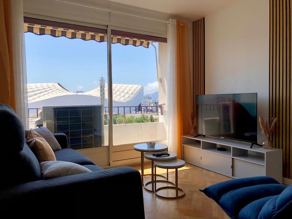 Votre Refuge à proximité des Plages et du Stade Vélodrome Apartment in Marseille