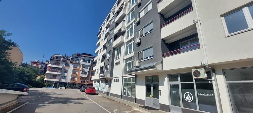 Property building, Parking