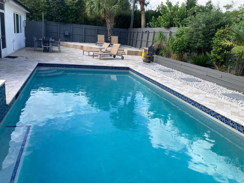 Patio, Day, Pool view, Swimming pool, sunbed