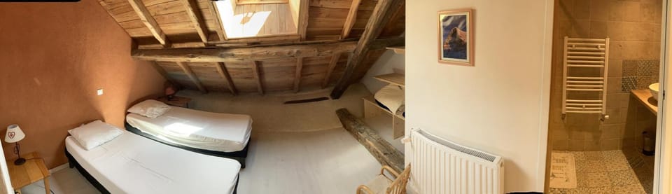 Gîte Le Moulin papillon Hostel in Provence-Alpes-Côte d'Azur