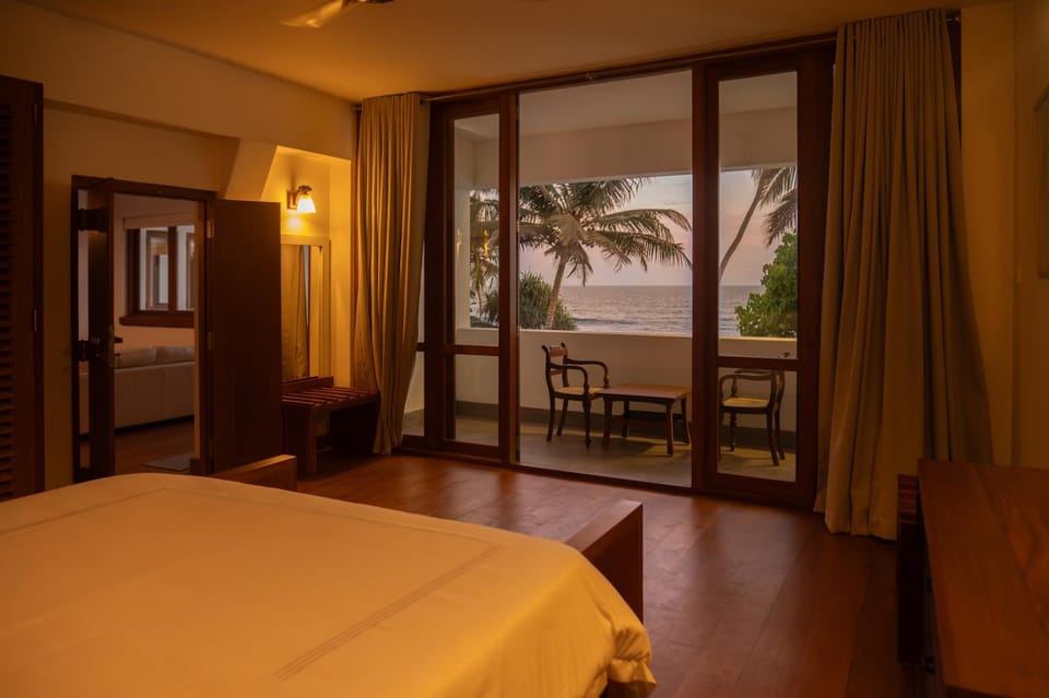 Bed, Photo of the whole room, Bedroom, Sea view