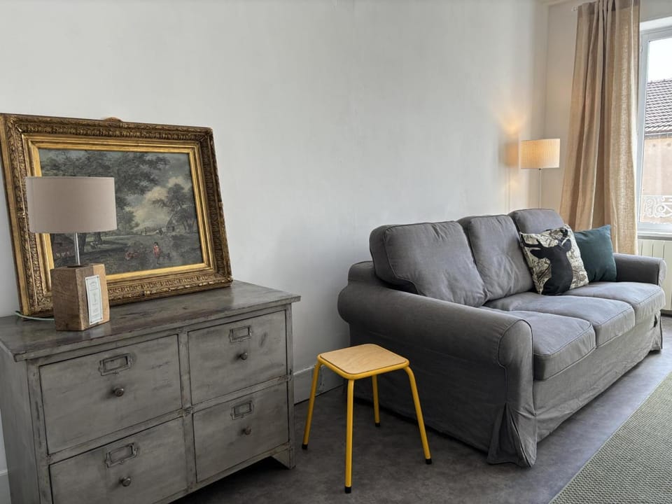 Maison de charme avec jardin clos et animaux admis à Charroux - FR-1-489-538 House in Auvergne-Rhône-Alpes