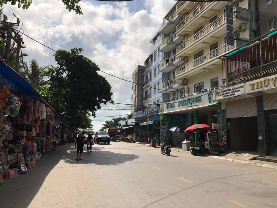 Nhà nghỉ Hà Giang Bed and Breakfast in Laos