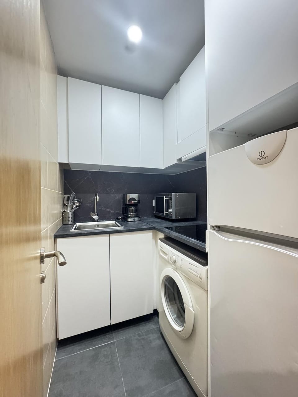 Kitchen or kitchenette