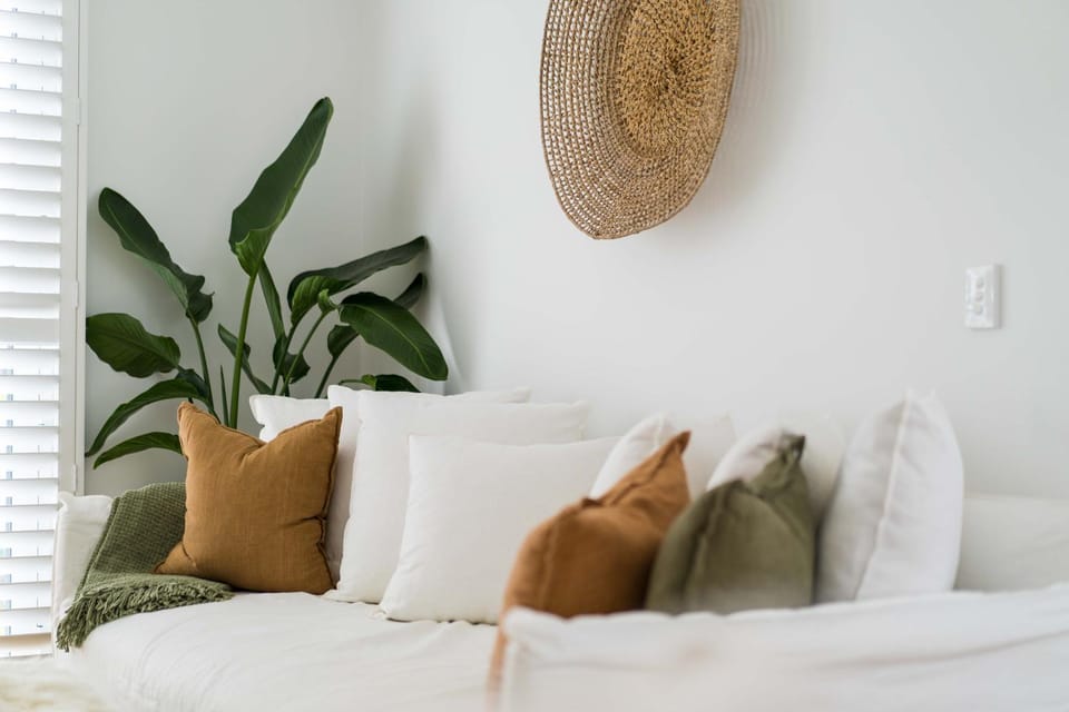 The SALTY PALMS Luxury Beach House Kiama Villa in Kiama