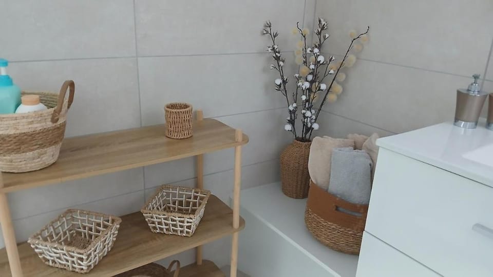 VILLARGONDRAN vélos en Maurienne garage Apartment in Auvergne-Rhône-Alpes