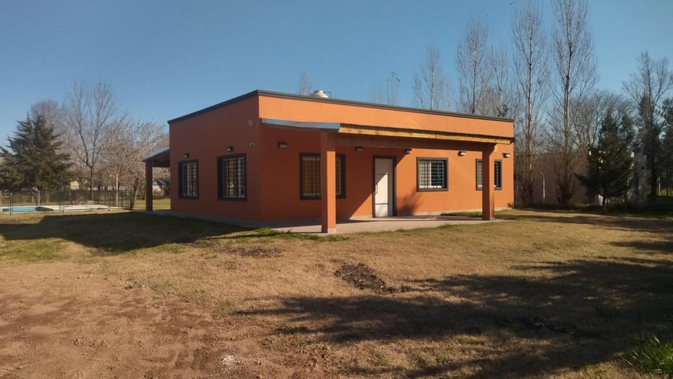 Gran Barragán- Los Pinos - El Remanso -Exaltacion de la Cruz - Capilla - Pilar - Sakura House in Santa Fe Province, Argentina