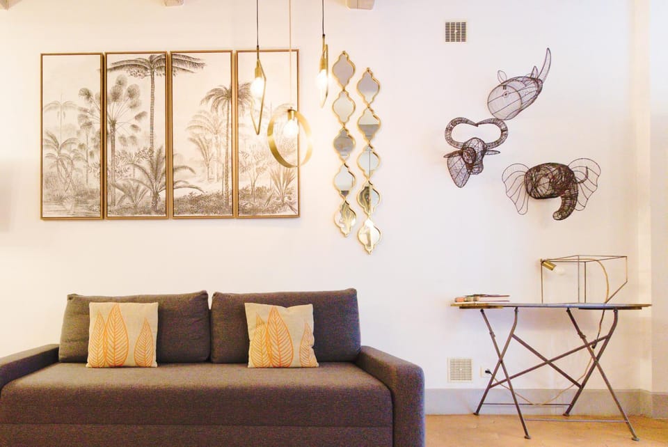 Living room, Dining area