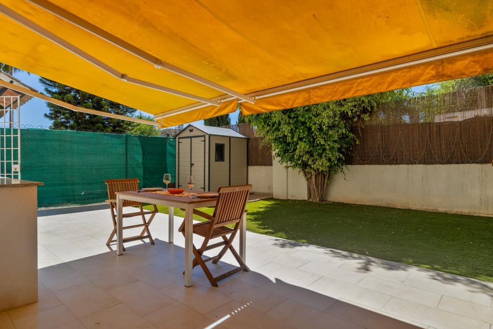 Patio, Balcony/Terrace, Dining area