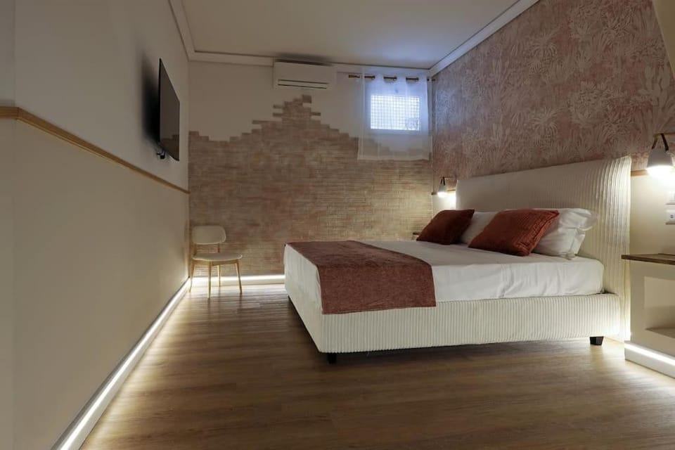 The Brick Apartment by Nosdom Properties Apartment in Rome