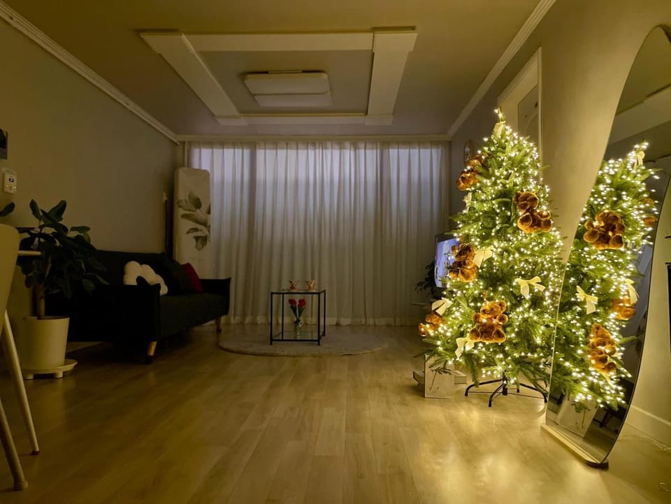 Property building, Living room