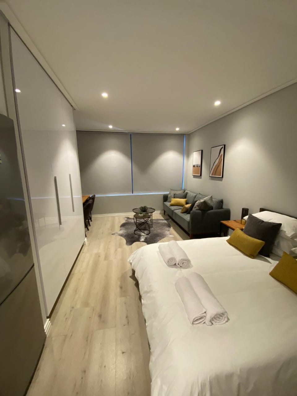 16onBree 2505 Studio in Central Cape Town, Wi-Fi, pool, free parking Apartment in Cape Town