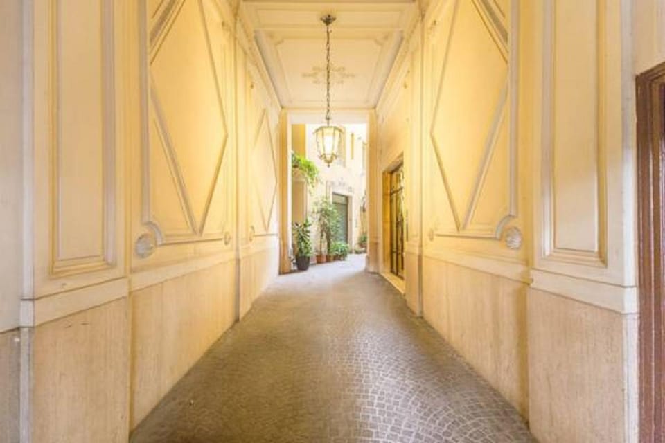 Elegant Flat Spanish steps House in Rome