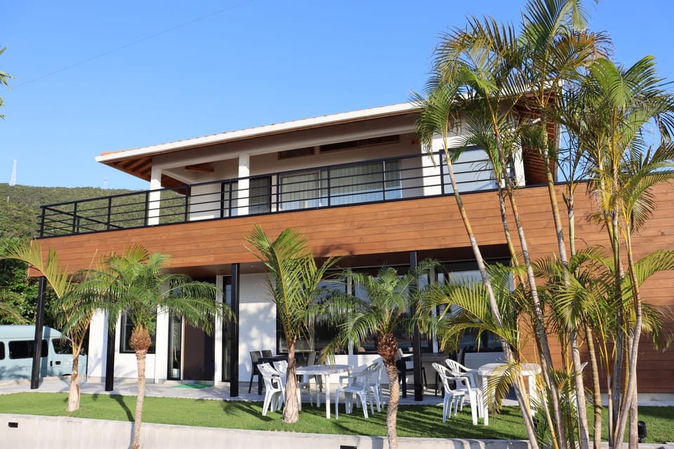 Property building, Balcony/Terrace