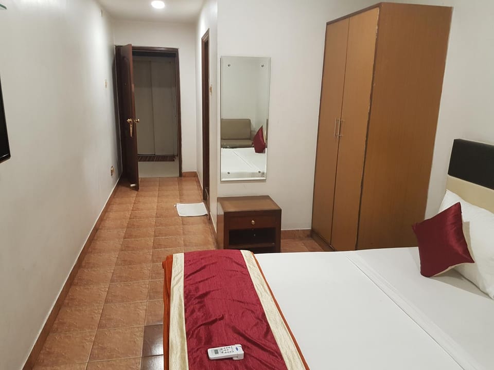 Sitara Paradise Hotel in Hyderabad