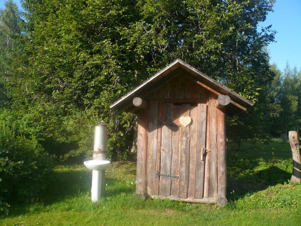 Toilet, Garden, Garden view