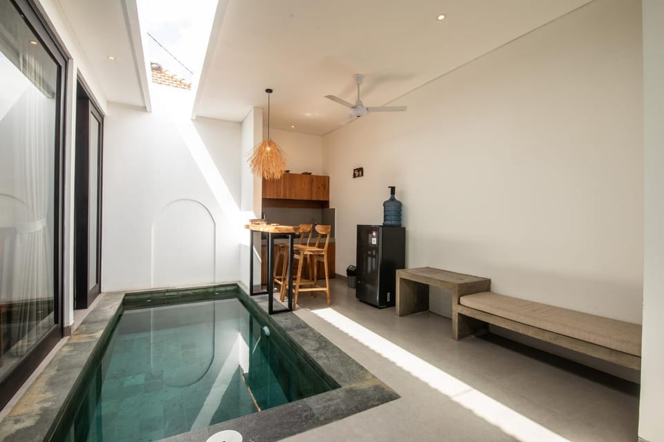 Minimalist Villa with Pool #Lina2 Villa in North Kuta