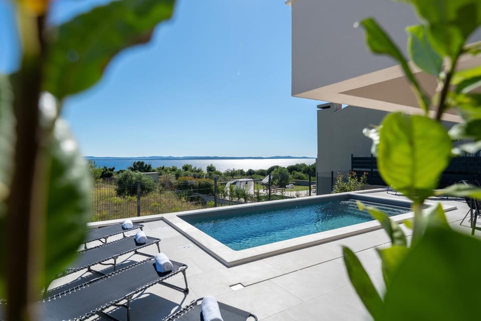 Natural landscape, View (from property/room), Balcony/Terrace