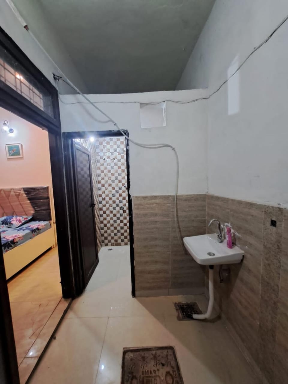 Green Bacchus stays Self Check-In Apartment in Gurugram