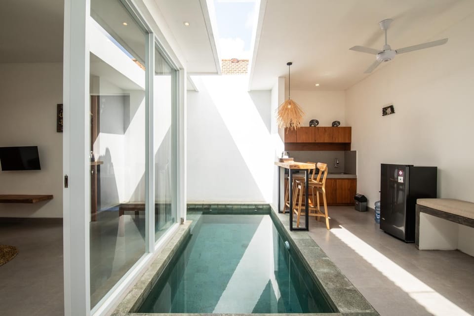 Minimalist Villa with Pool #Jade3 Villa in North Kuta