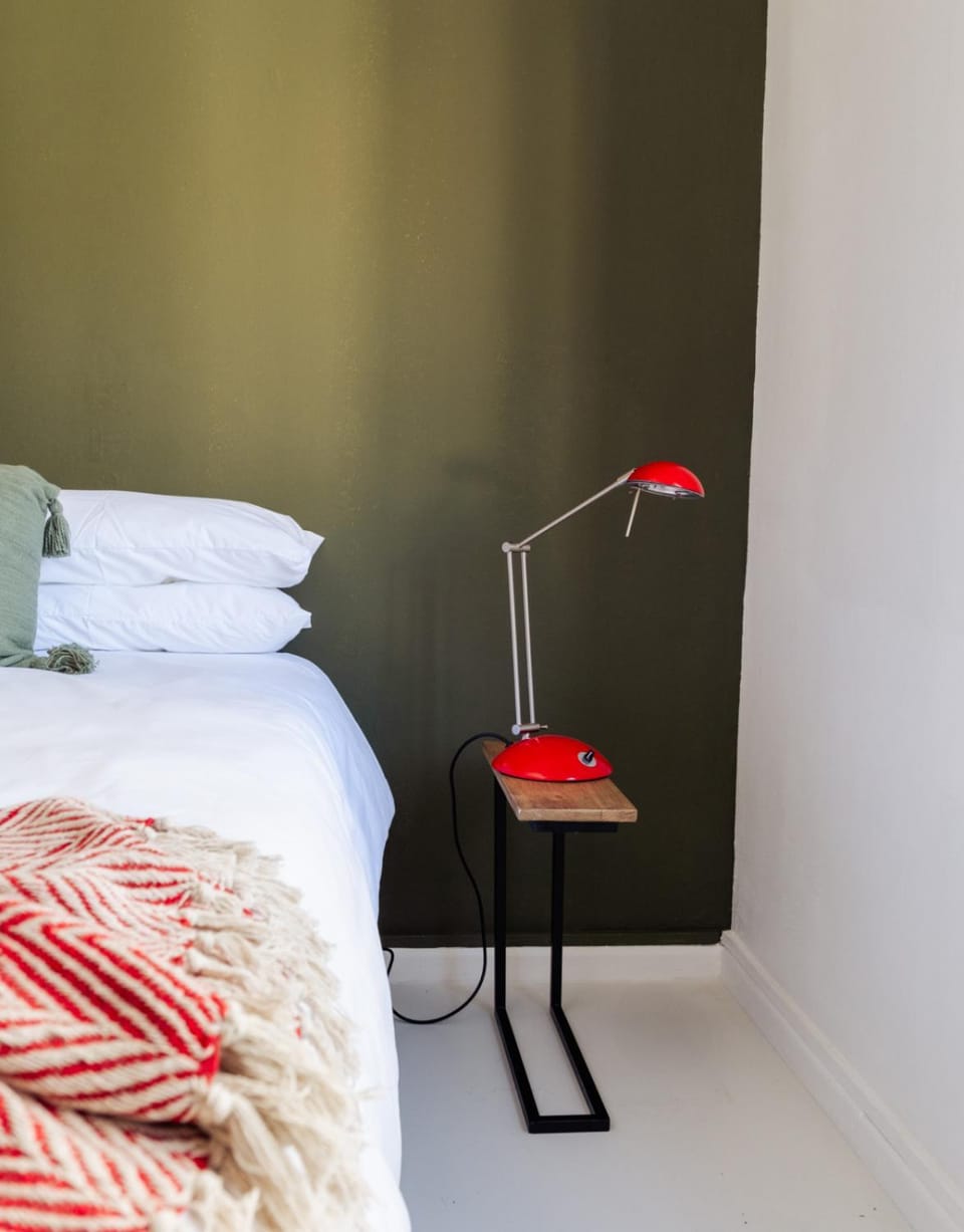 Bed, Bedroom, internet