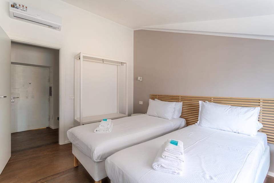 Bed, Photo of the whole room, Bedroom, towels, wardrobe