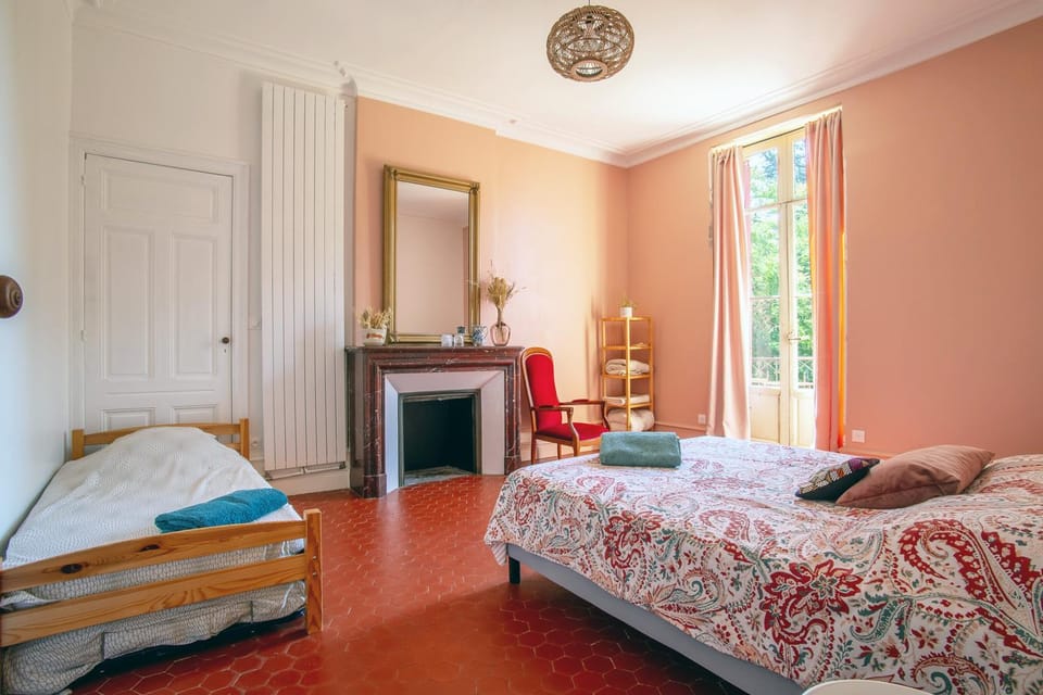 Un château pour vos vacances à 10min plage Villa in Agde