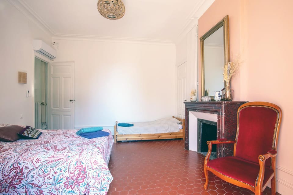 Un château pour vos vacances à 10min plage Villa in Agde