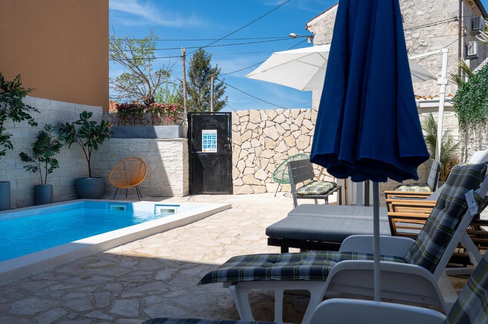 Patio, Garden, Garden view