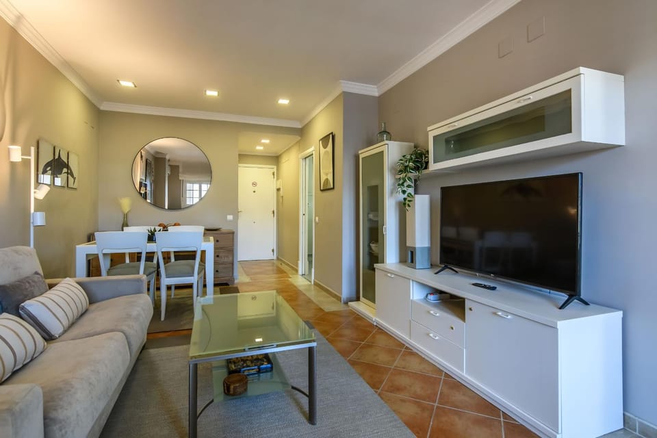 Communal lounge/ TV room, Living room