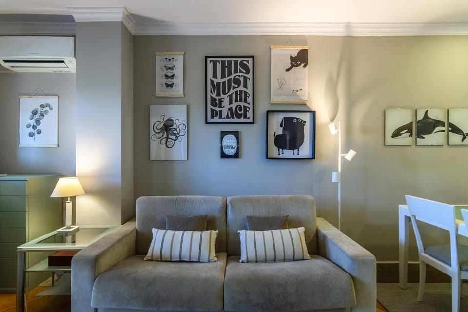 Communal lounge/ TV room, Living room