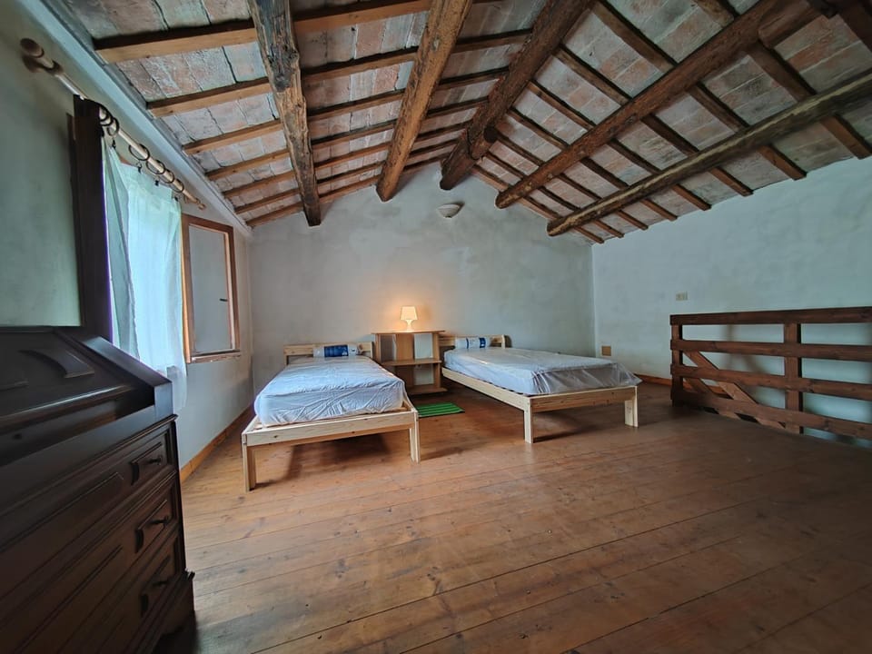 Molina house House in Veneto