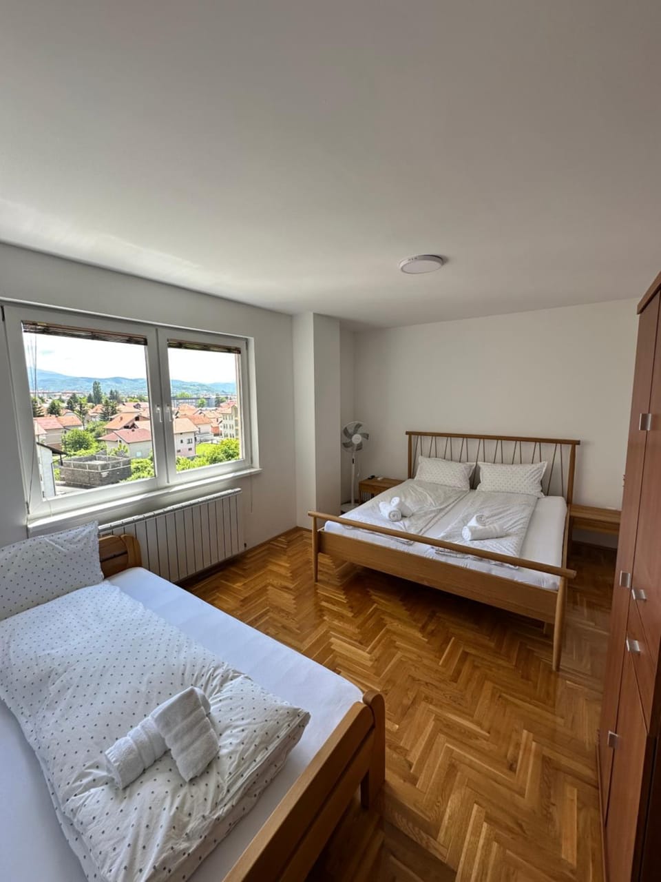 Bed, View (from property/room), View (from property/room), Photo of the whole room, Bedroom, Inner courtyard view, towels