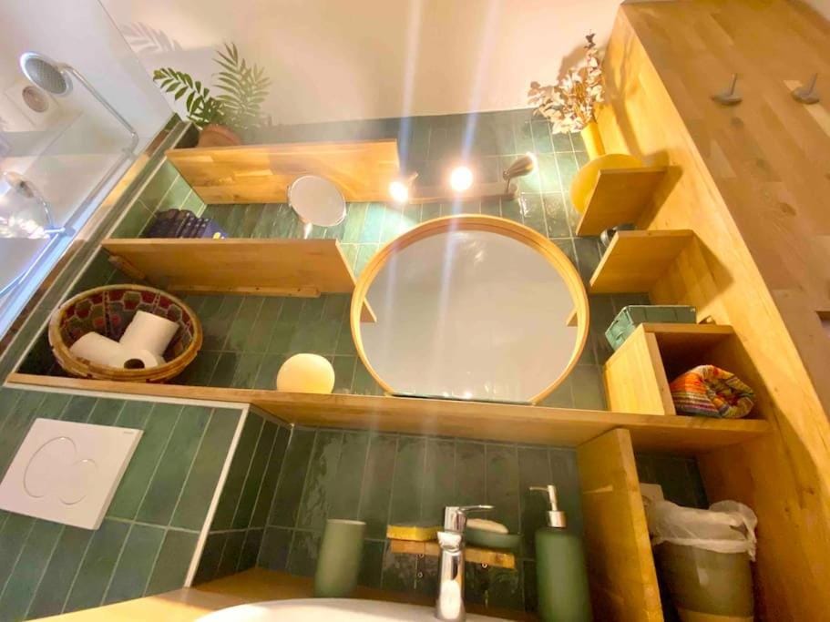 Mosaic Canal - 2 bedrooms flat, 10mn walk to Paris Apartment in Pantin