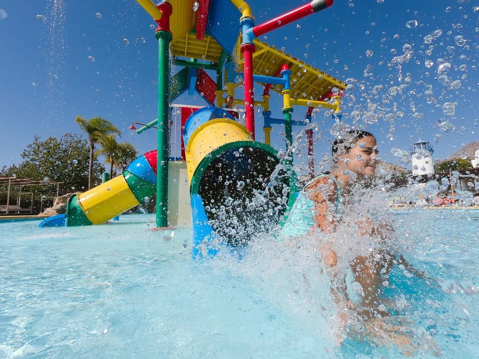 People, Aqua park, Pool view, Swimming pool, children, group of guests