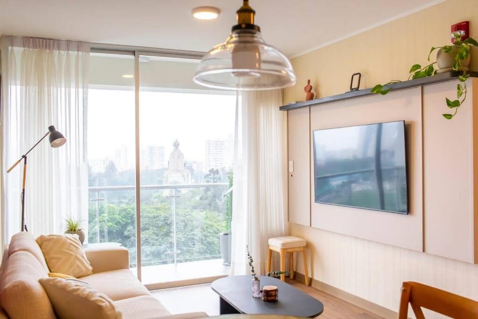 Apto de Lujo con Vista Panorámica a Campo Marte Apartment in Lima