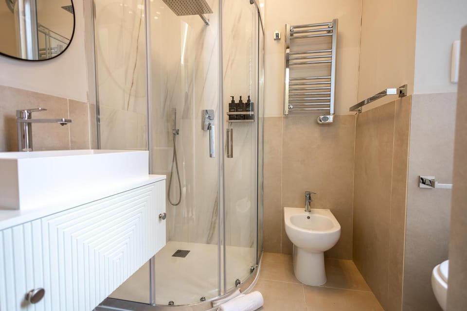 Piramide Deluxe Apartment Apartment in Rome