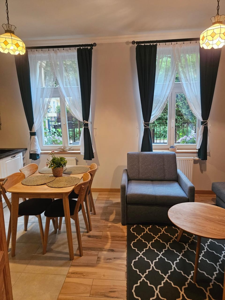 Living room, Dining area
