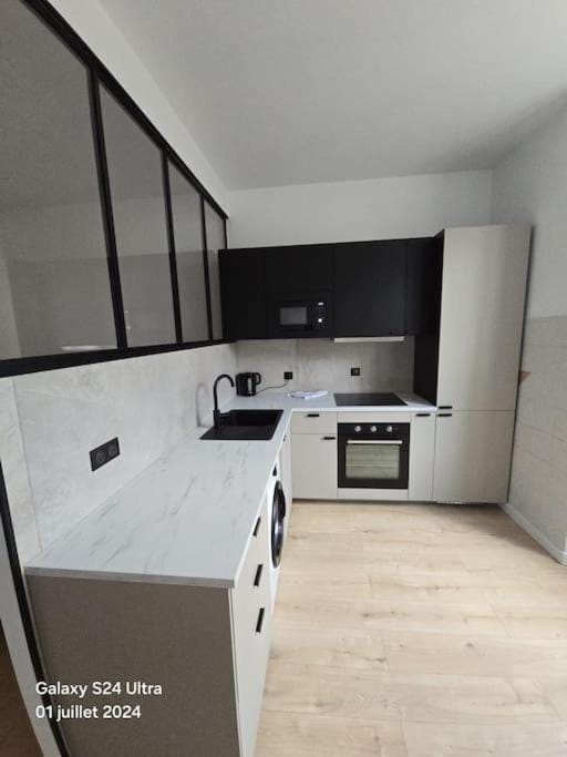 Joli studio en centre-ville Apartment in Corsica