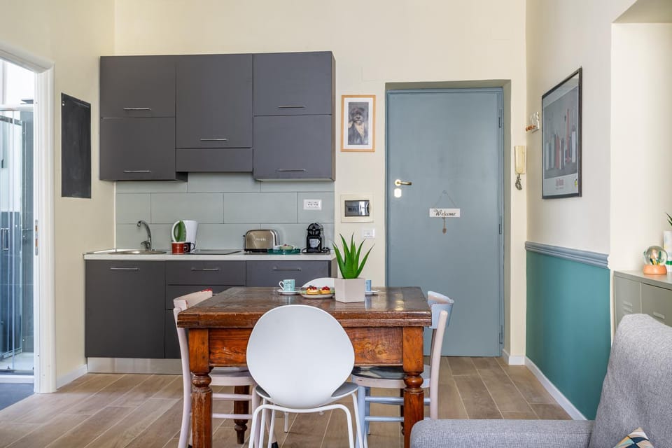 Kitchen or kitchenette, Living room, Dining area, stove