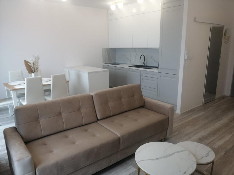 Apartament na Letniej Klimatyzacja Apartment in Lower Silesian Voivodeship