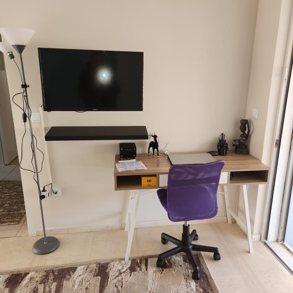 Elite Port Apartment in Pireas