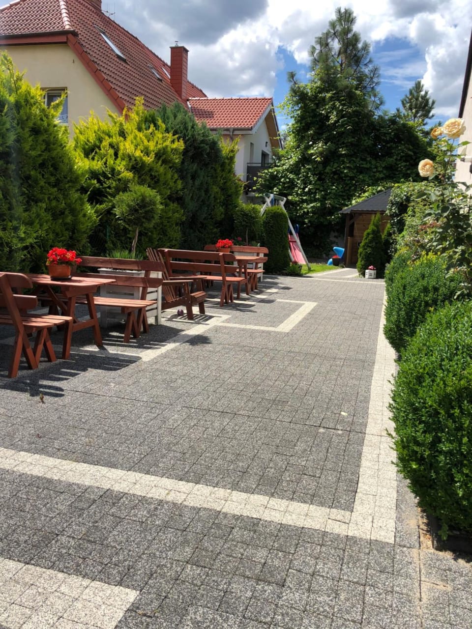 Property building, Garden view