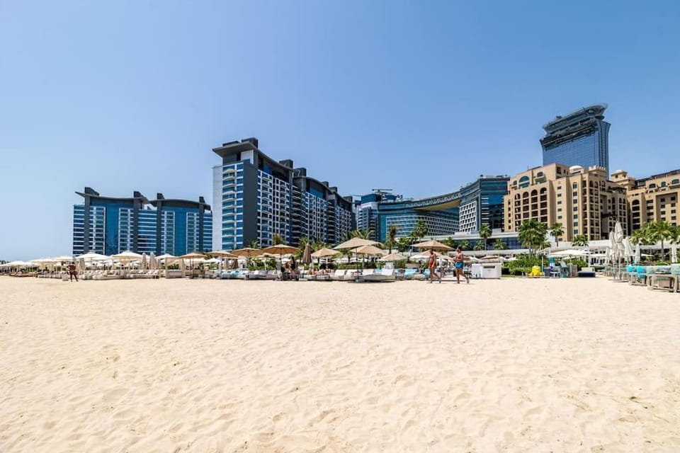 Goldbest - Seven Palm 4ppl Apartment in Dubai