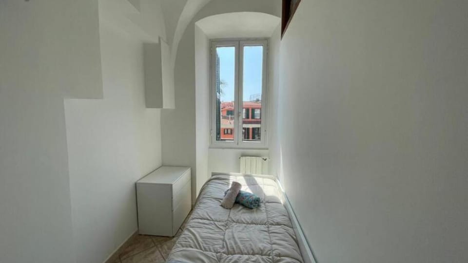 WH - Trilocale Bresca - 1 Passo Dal Porto - Centro - Wifi Apartment in Sanremo