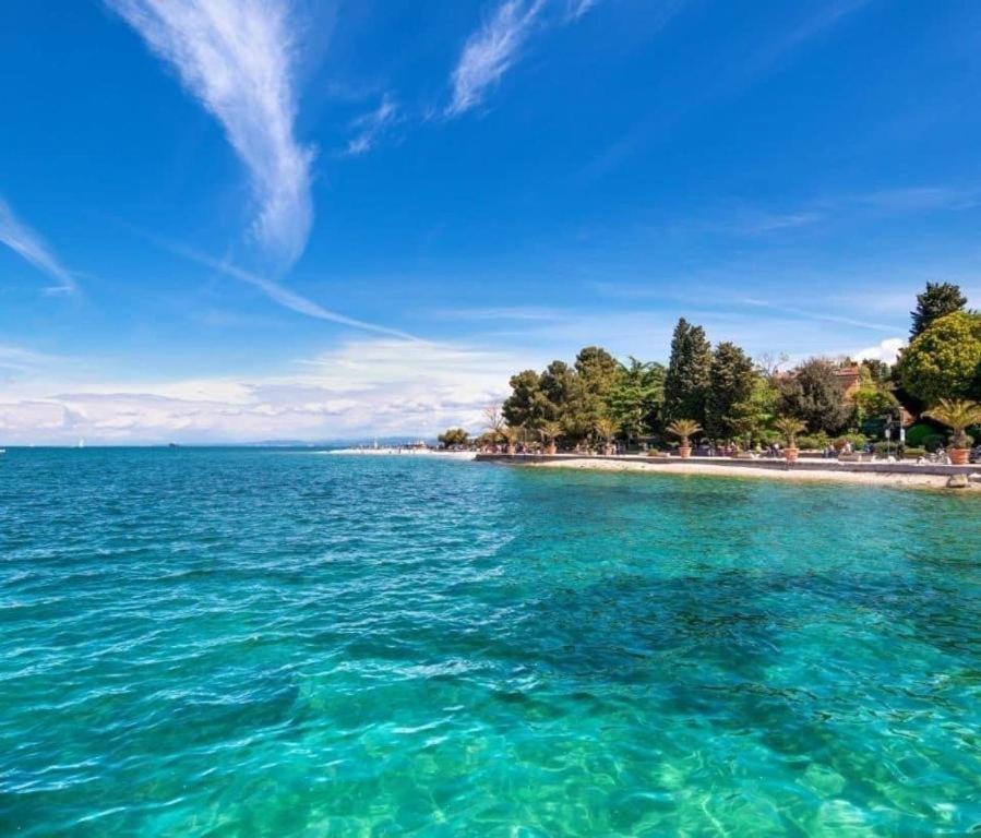 Beach, Sea view, Public Bath