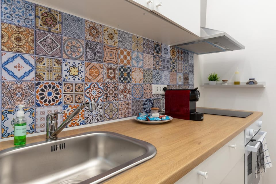 Kitchen or kitchenette, dishwasher, pet friendly, stove