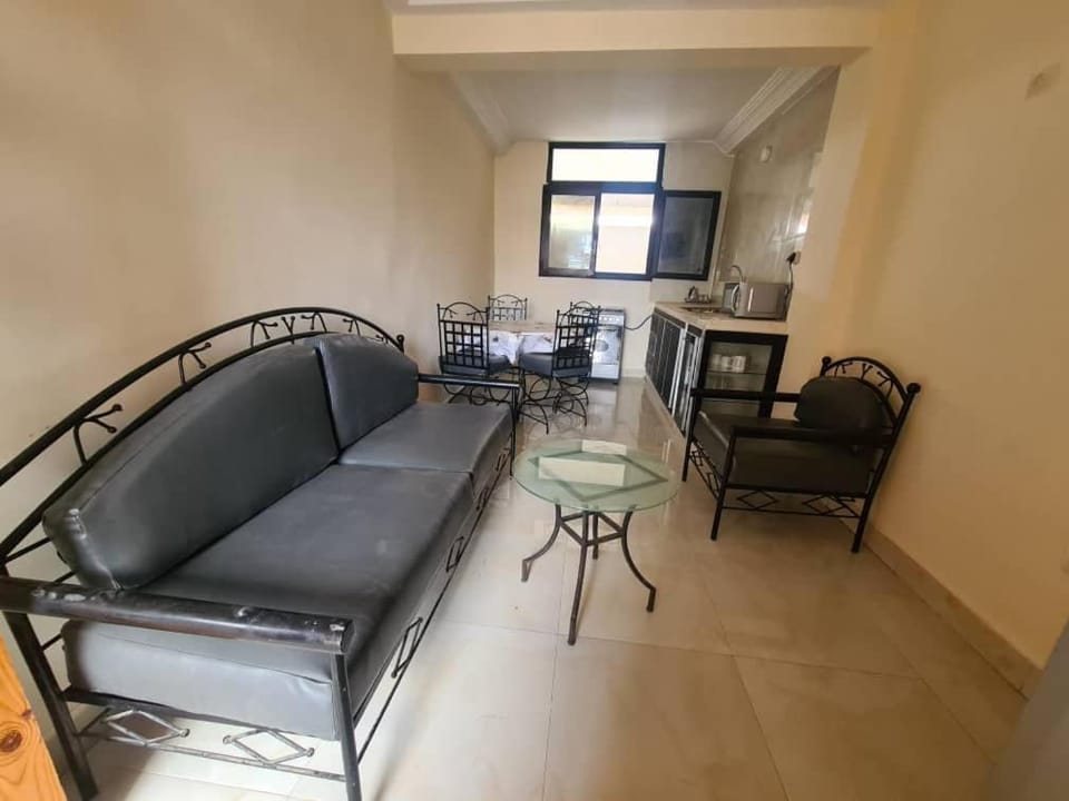 RÉSIDENCE TABARA Thies Bed and Breakfast in Thiès Region, Senegal