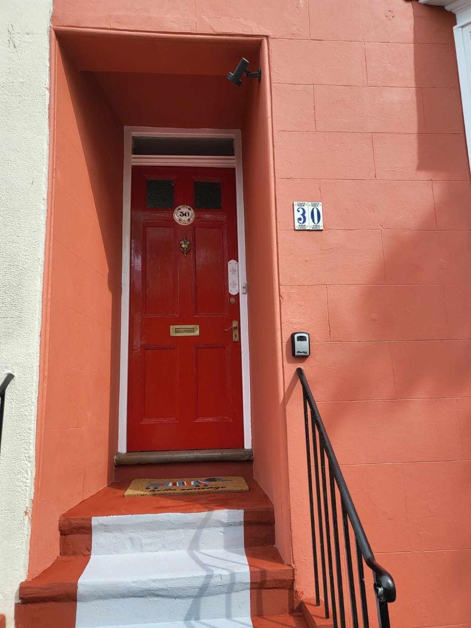Facade/entrance