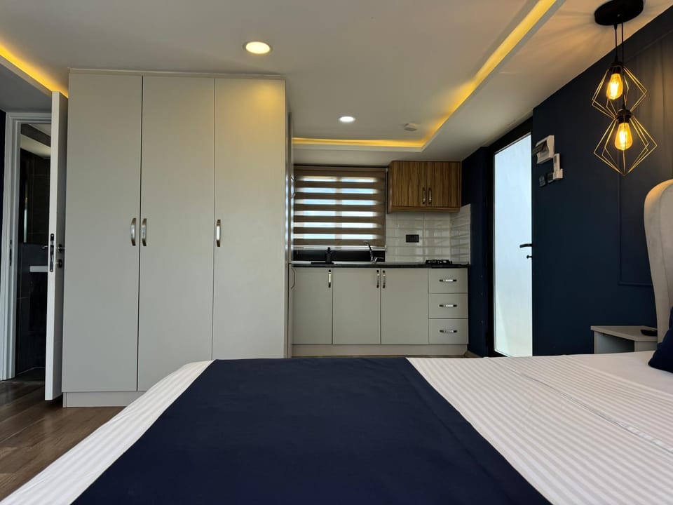 majestic tiny home with private pool Nature lodge in Famagusta District